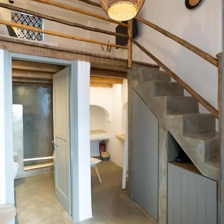 New In The Heart Of - 2 Appartement